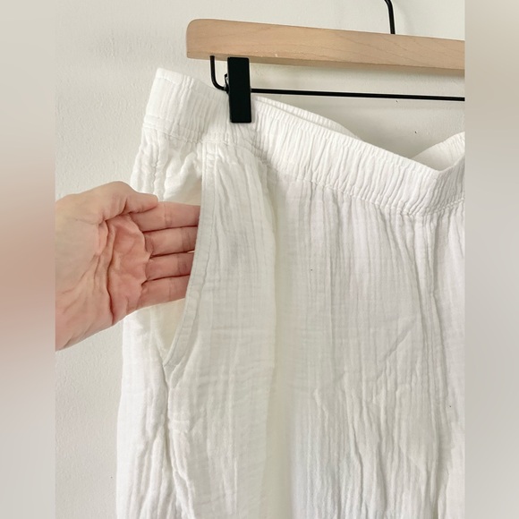 Pants - Picture 3 of 6